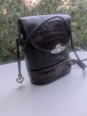 Brighton Dark Brown Croc-Texture and Black Leather Crossbody with Heart Charm